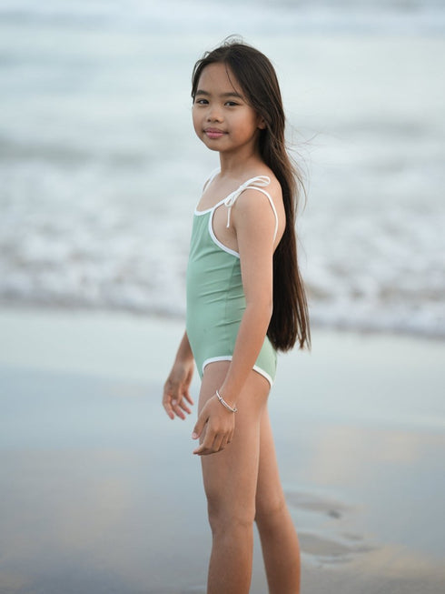 One-piece swimsuit in Iguana Green